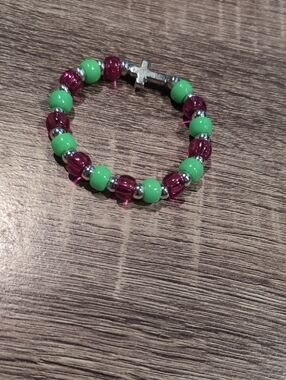 Green and Purple Beaded Cross Stretch Bracelet - Unbranded